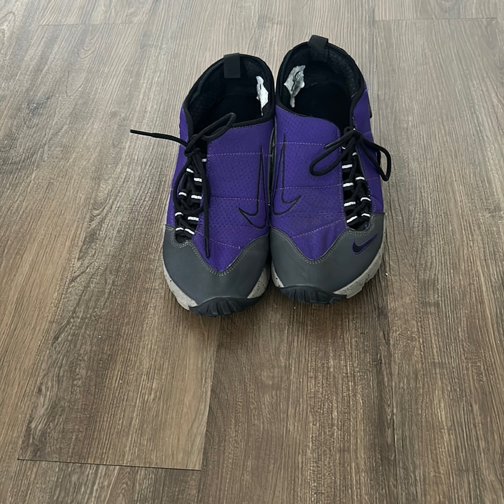 Nike size 9 medium worn